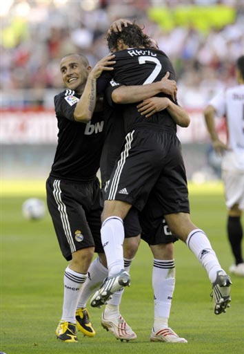 发展联盟豪取42分，雄鹿会为双向合同内线新星打开更多出场门吗？