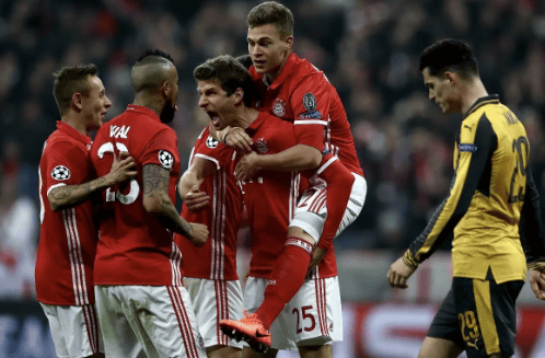 湖人如火箭般惨淡三分命中率，国王压制全场，东契奇难撑局面