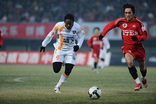 2025KPL年度总决赛擂台赛W1D2 ｜ 重庆狼队力争背靠背连胜，北京WB迎来擂台赛首秀，今日三场精彩对决谁能取胜？