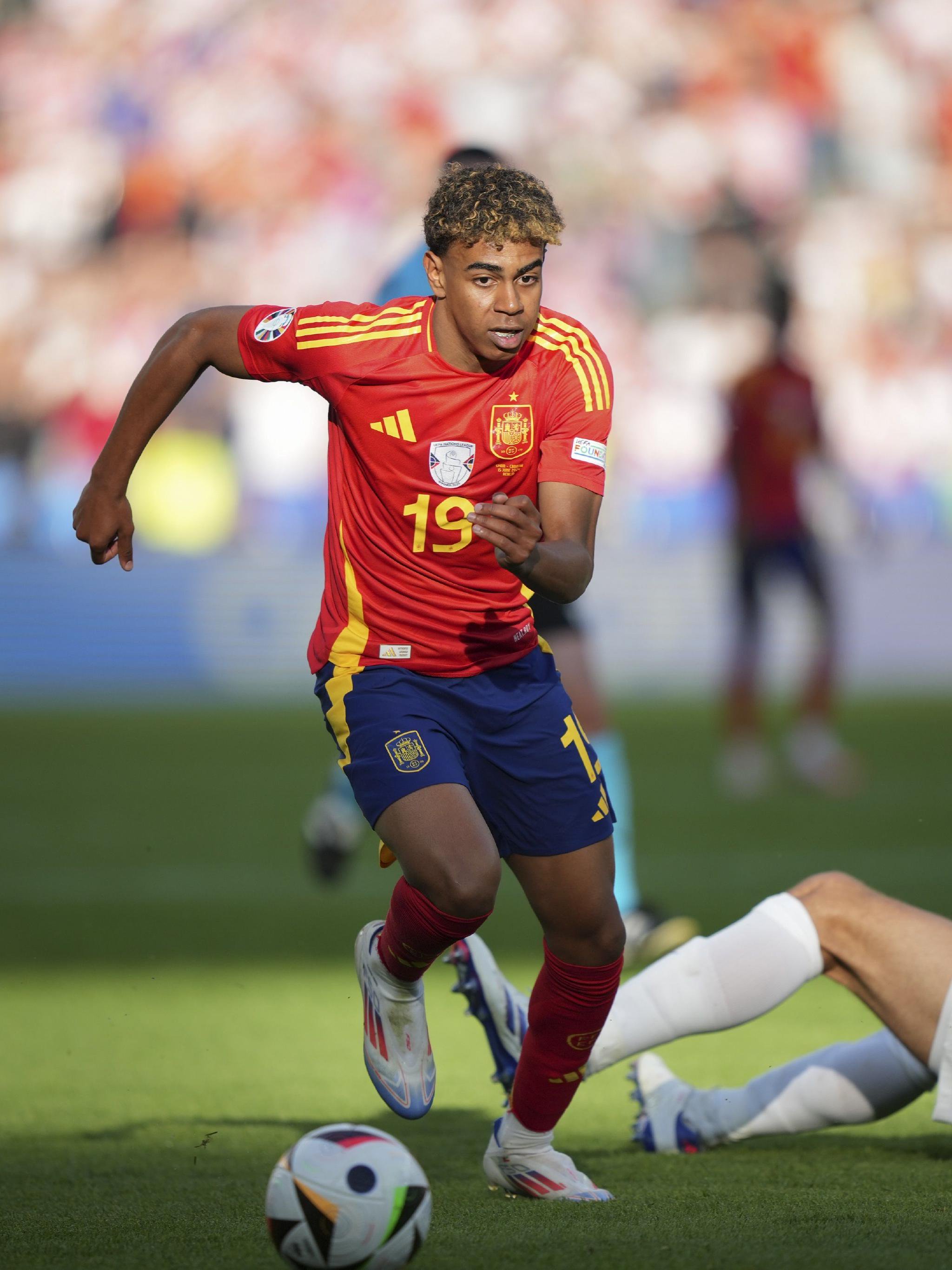 步行者迎战凯尔特人前瞻：布朗出战成疑，步行者状态回暖冲击三连胜