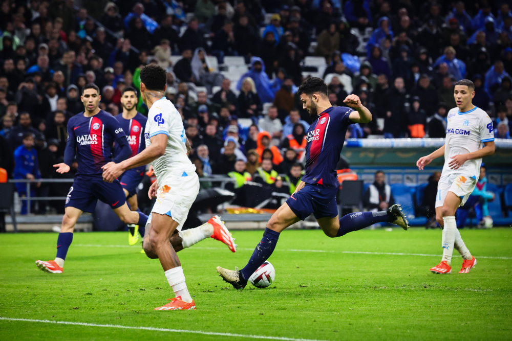 勇士对阵开拓者前瞻：阿夫迪亚缺席，勇士全力争取避免被横扫